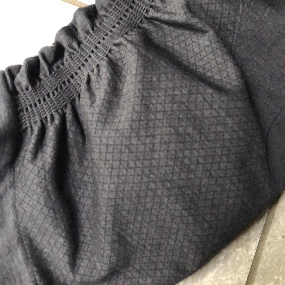 LULULEMON here we go sweat crops - Picture 3 of 8